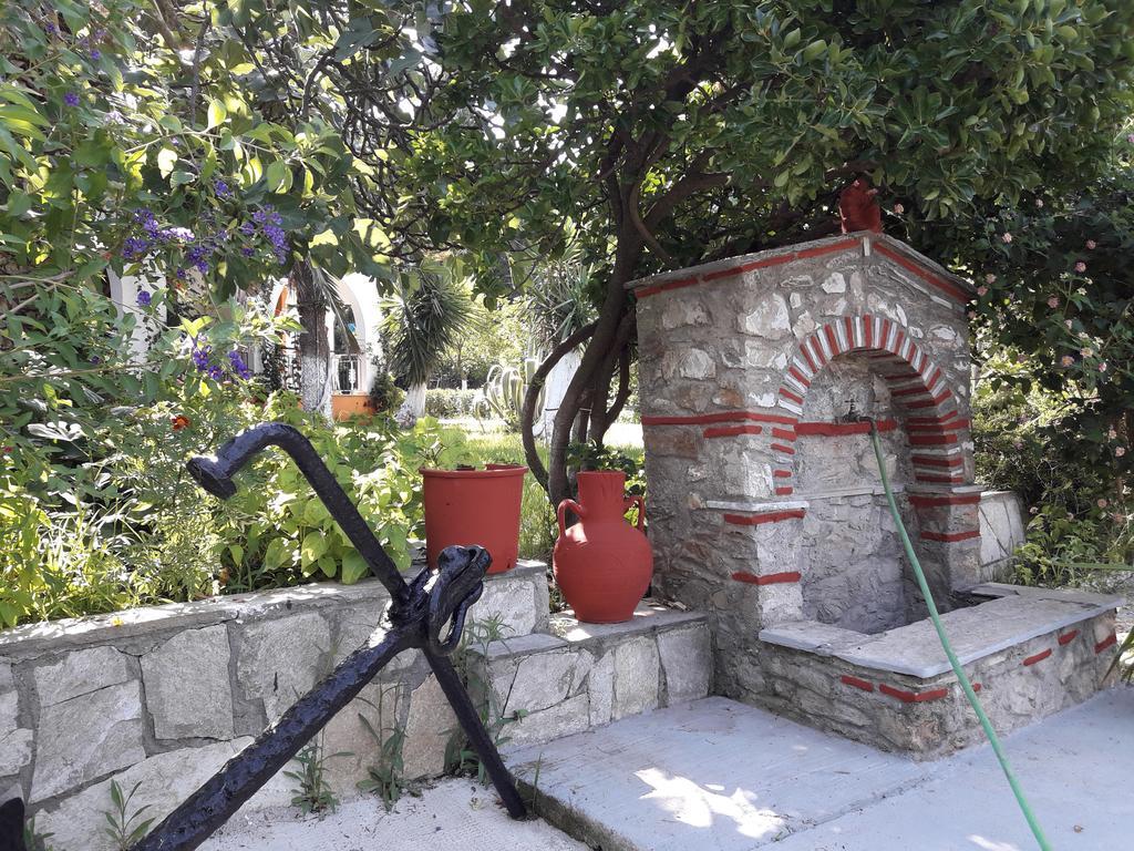 Studios Dimitris Punta Exterior photo